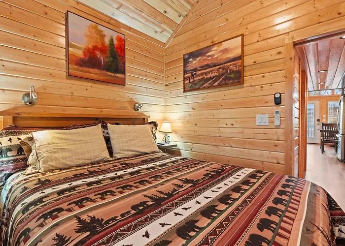 New Moondance Majestic Mini Cathedral Rock Holiday home *